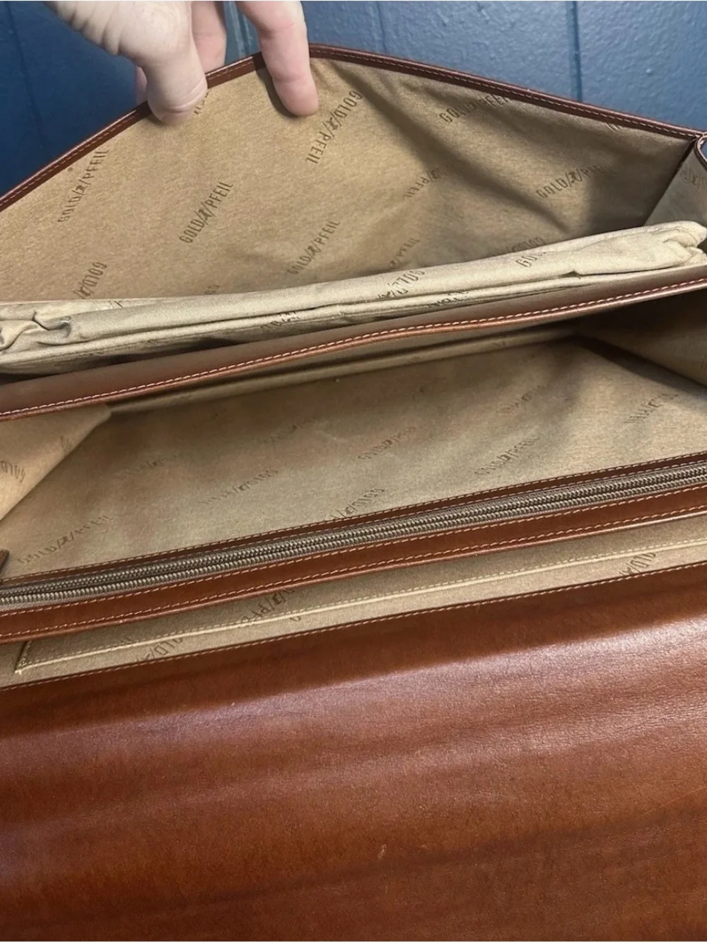 Vintage Gold Pfeil Leather Attache Briefcase Combination Lock Shoulder Strap